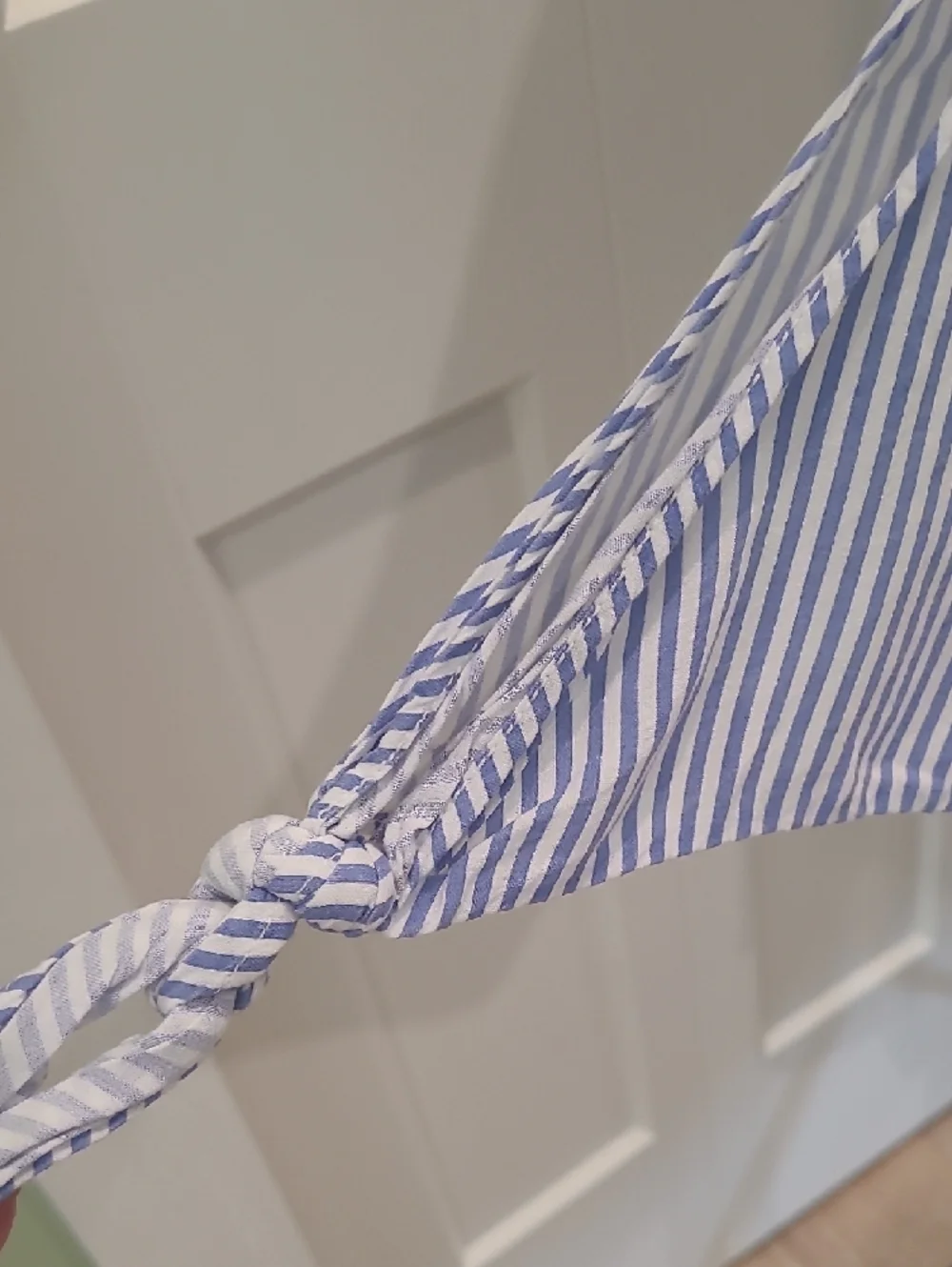 H&M Blue and White Stripe Off-Shoulder Blouse - Picture 4 of 4